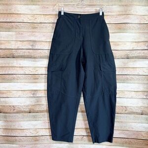 Lululemon Women's Black Light Utilitech Cargo High Rise Pants Size 24